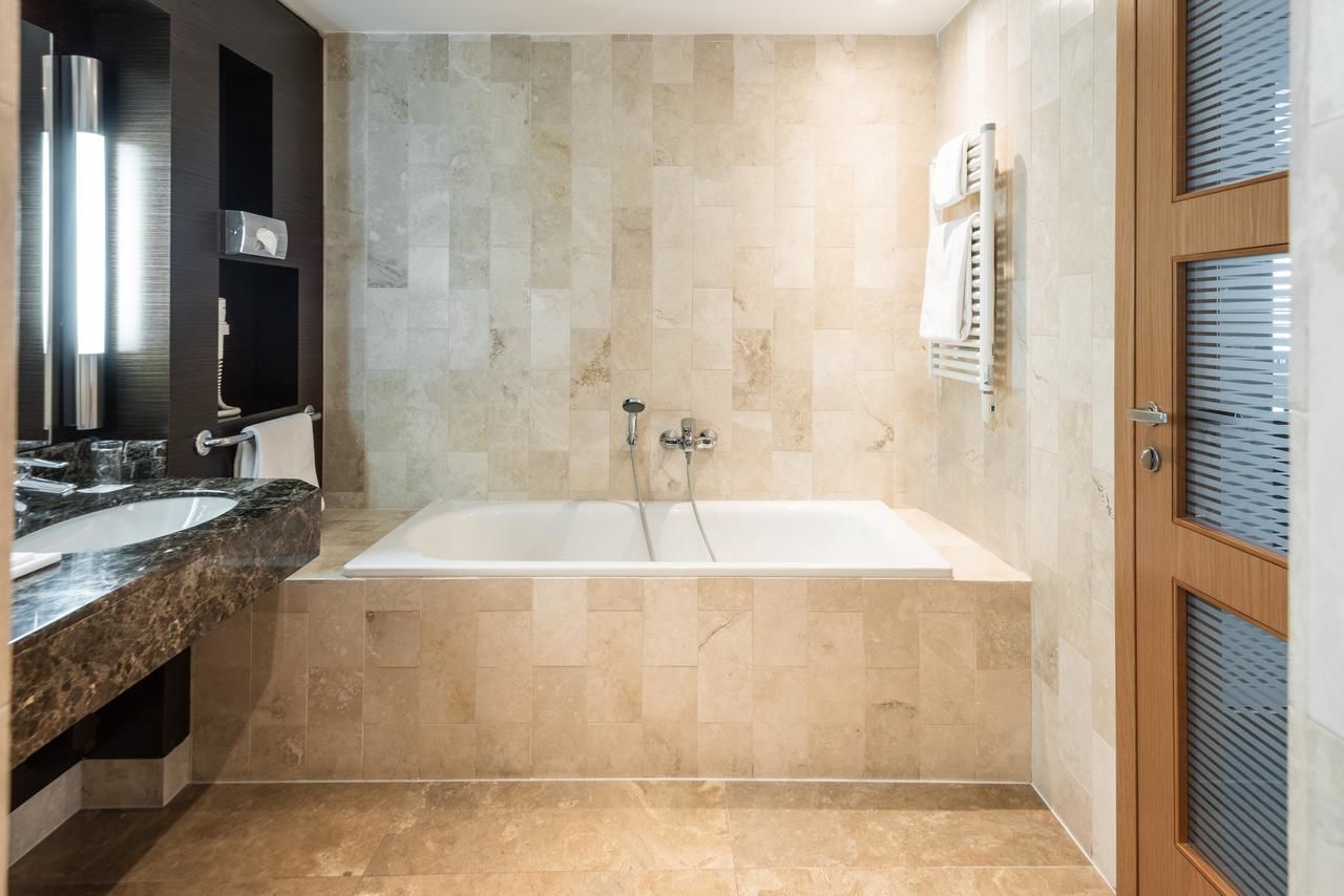 Отель Radisson Hotel Astana Нур-Султан