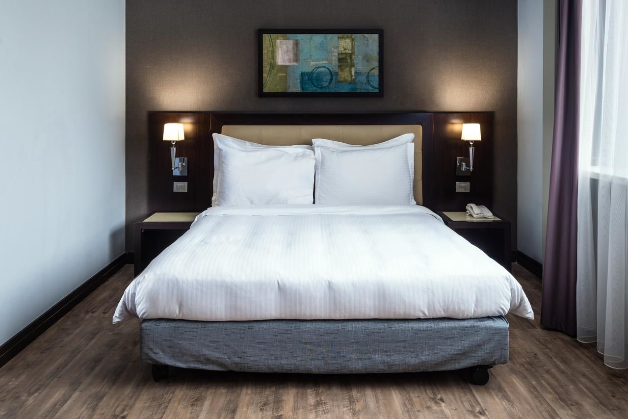 Отель Radisson Hotel Astana Нур-Султан