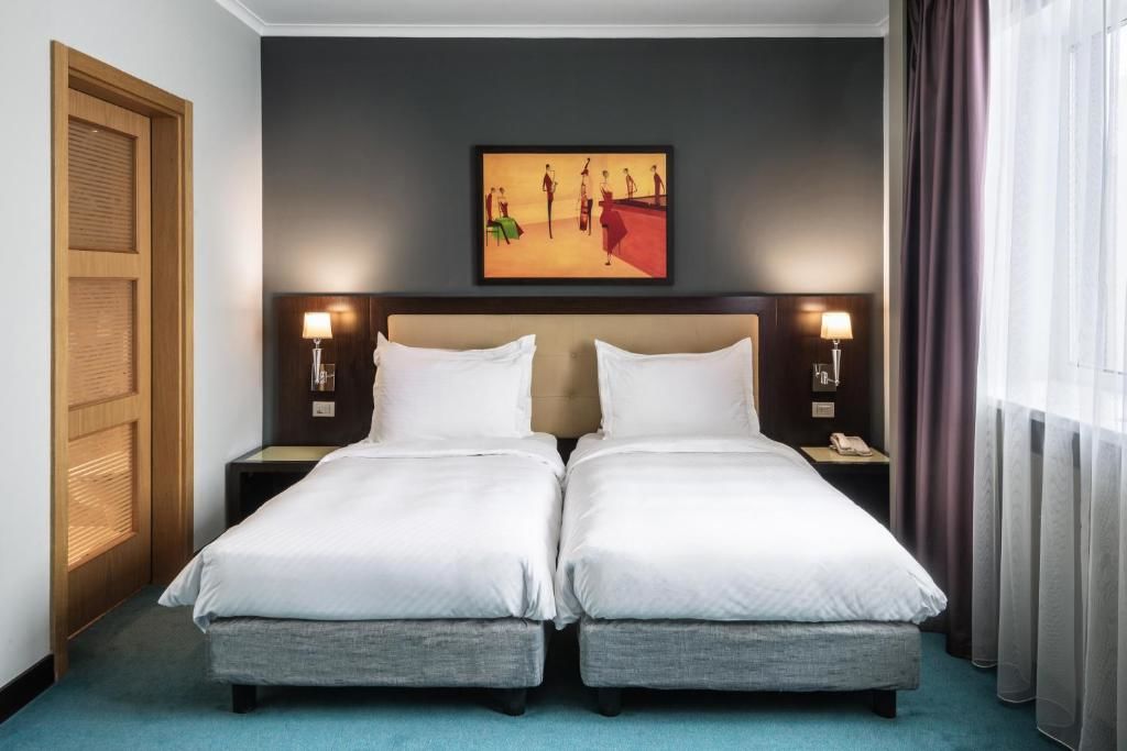 Отель Radisson Hotel Astana Нур-Султан
