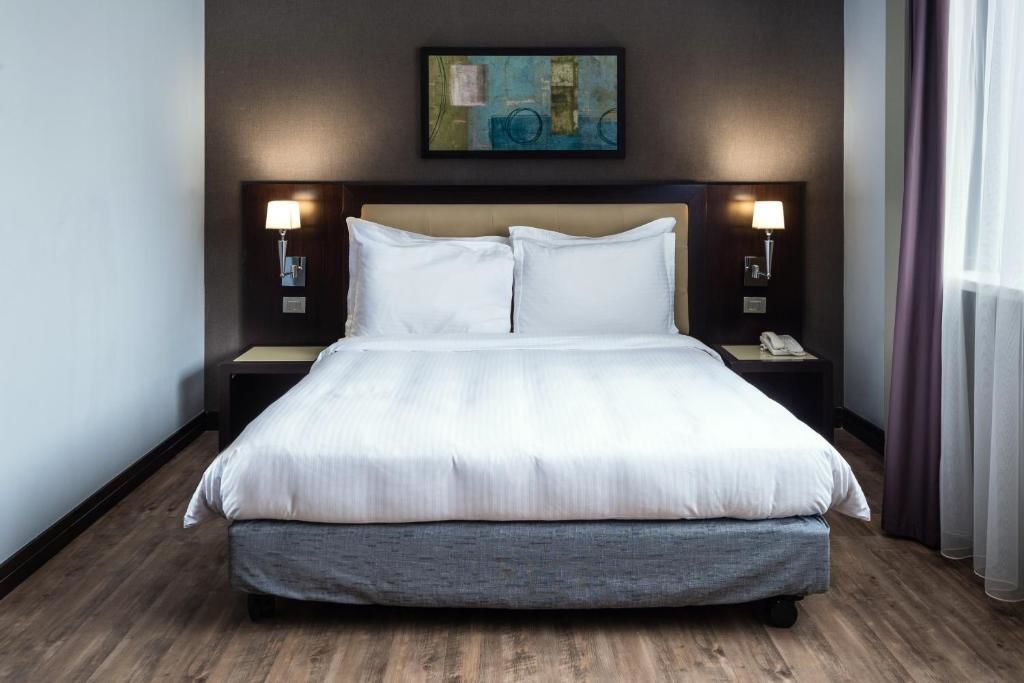 Отель Radisson Hotel Astana Нур-Султан