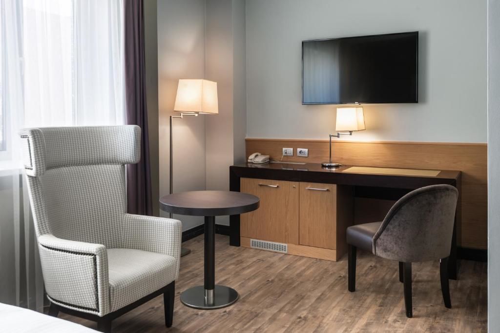Отель Radisson Hotel Astana Нур-Султан