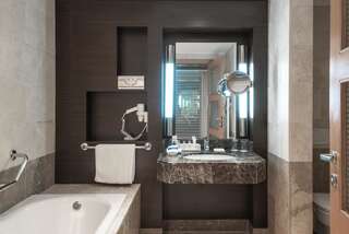 Отель Radisson Hotel Astana Нур-Султан Полулюкс-5