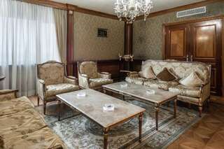 Отель Radisson Hotel Astana Нур-Султан Королевский люкс-2